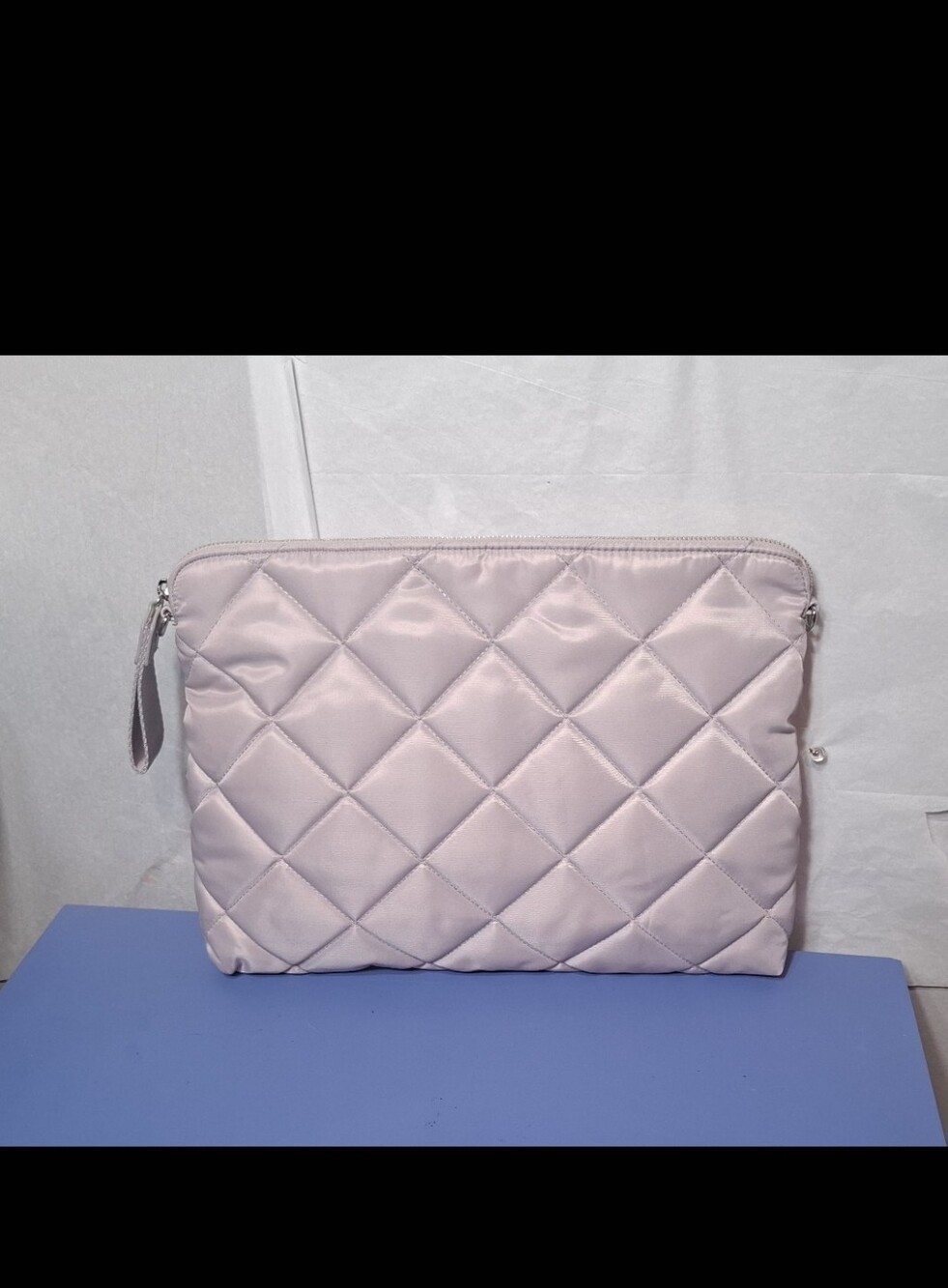 H&M Quilted Light Pink Laptop Sleeve W/ Removable Crossbody Strap- NWOT